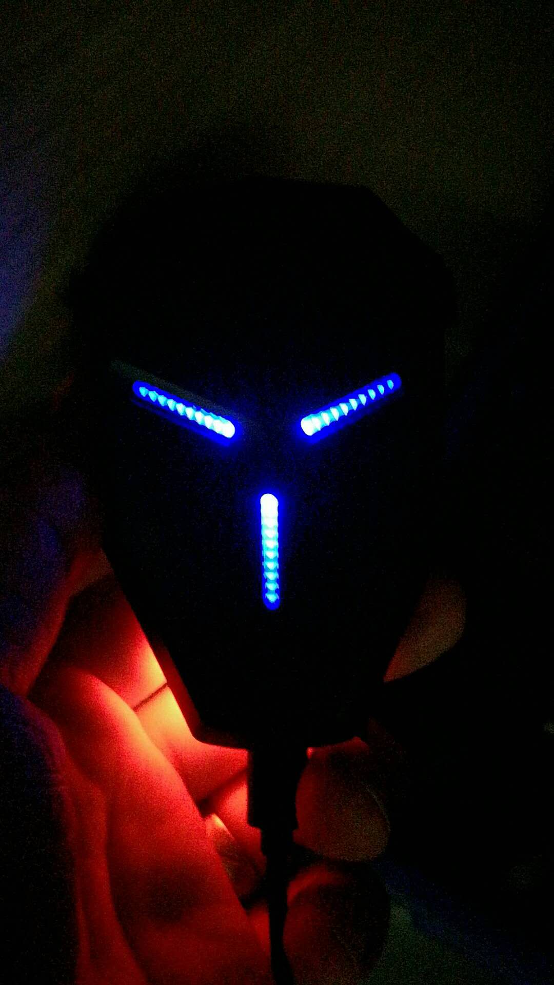 015 鋼鐵俠 車載無線充支架 015 鋼鐵俠 車載無線充支架